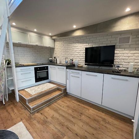 Warynskiego 9 - Piekna Panorama Miasta - Smart Tv 42 Cale - Wifi - Ekspres Kapsulkowy - W Pelni Wyposazona Kuchnia Warszawa Exteriör bild