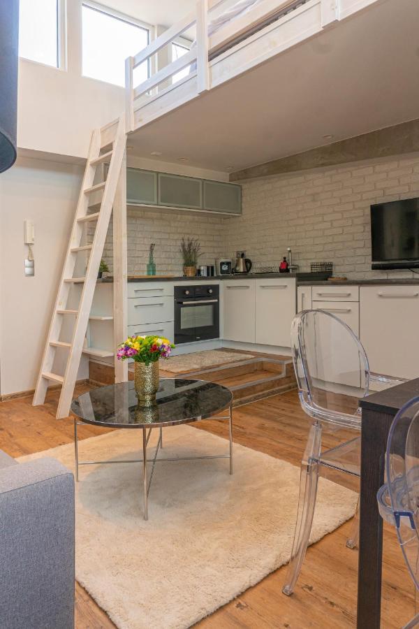 Warynskiego 9 - Piekna Panorama Miasta - Smart Tv 42 Cale - Wifi - Ekspres Kapsulkowy - W Pelni Wyposazona Kuchnia Warszawa Exteriör bild